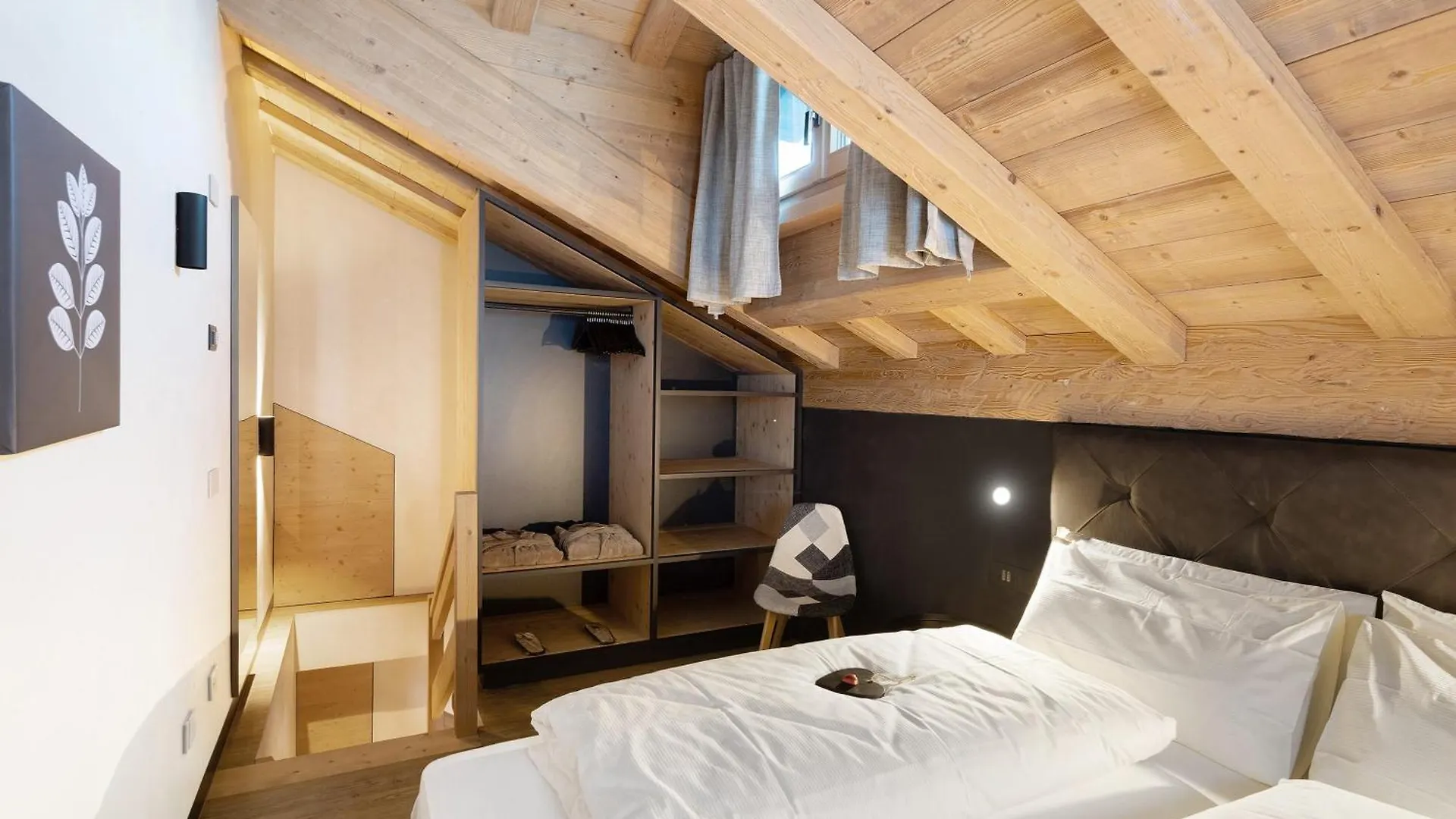 Chalet River Villa Genf Spa - Relax Livigno 0*,  Italy