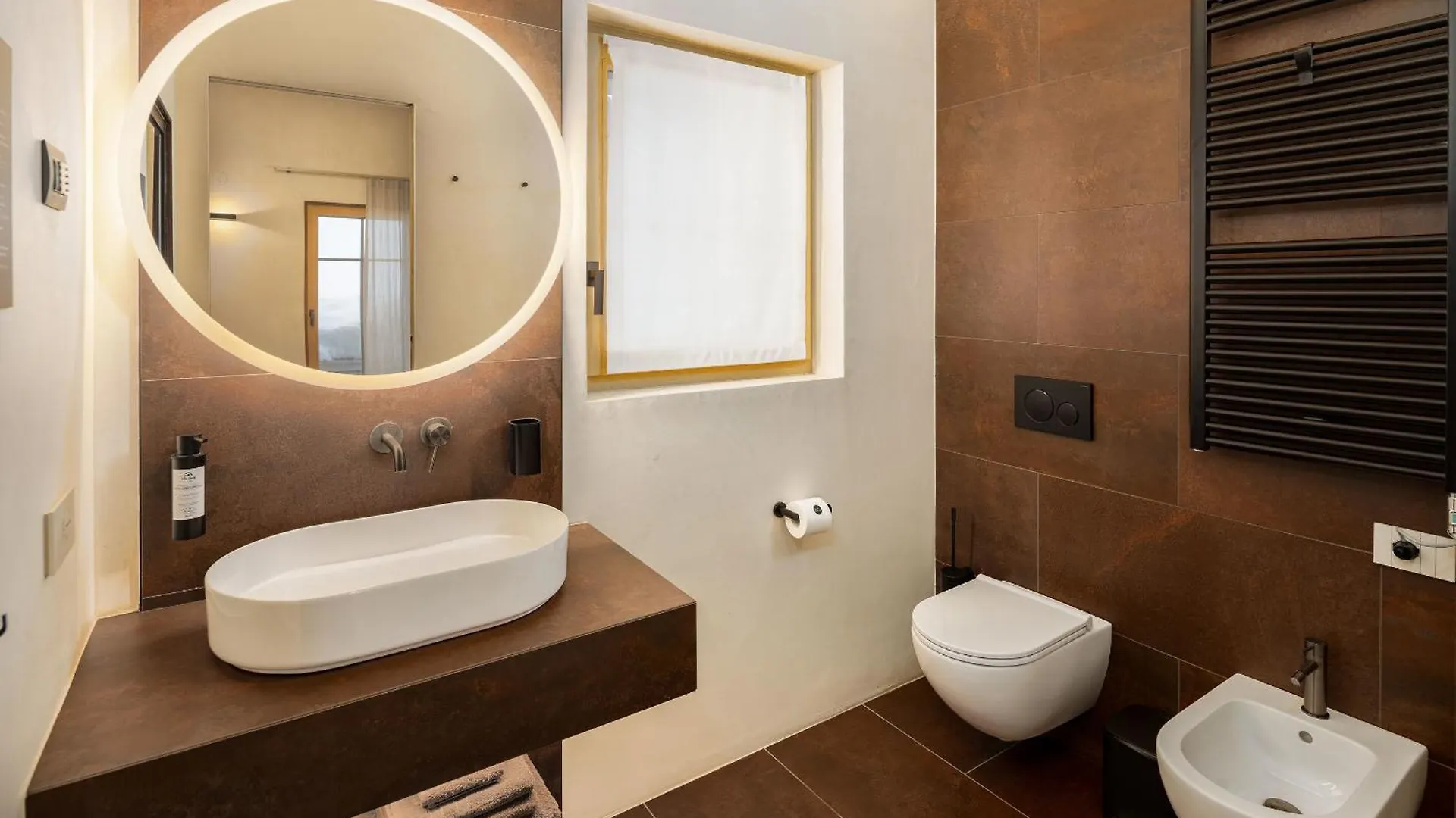 ליביניו Chalet River Villa Genf Spa - Relax